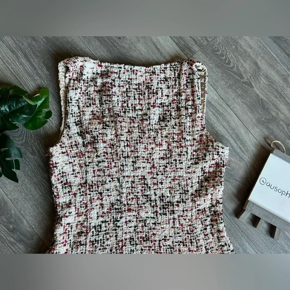 En Saison Everleigh Tweed Boucle Metallic Pleated Sleeveless mini dress L NWT - Picture 10 of 16